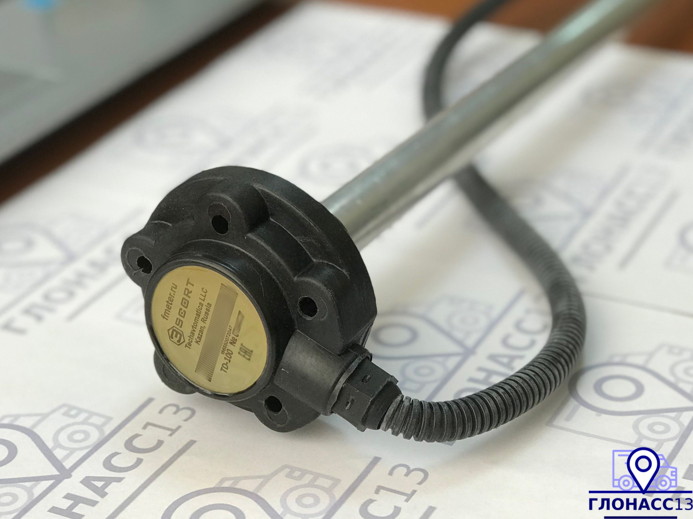Датчик уровня топлива ЭСКОРТ ТД-150